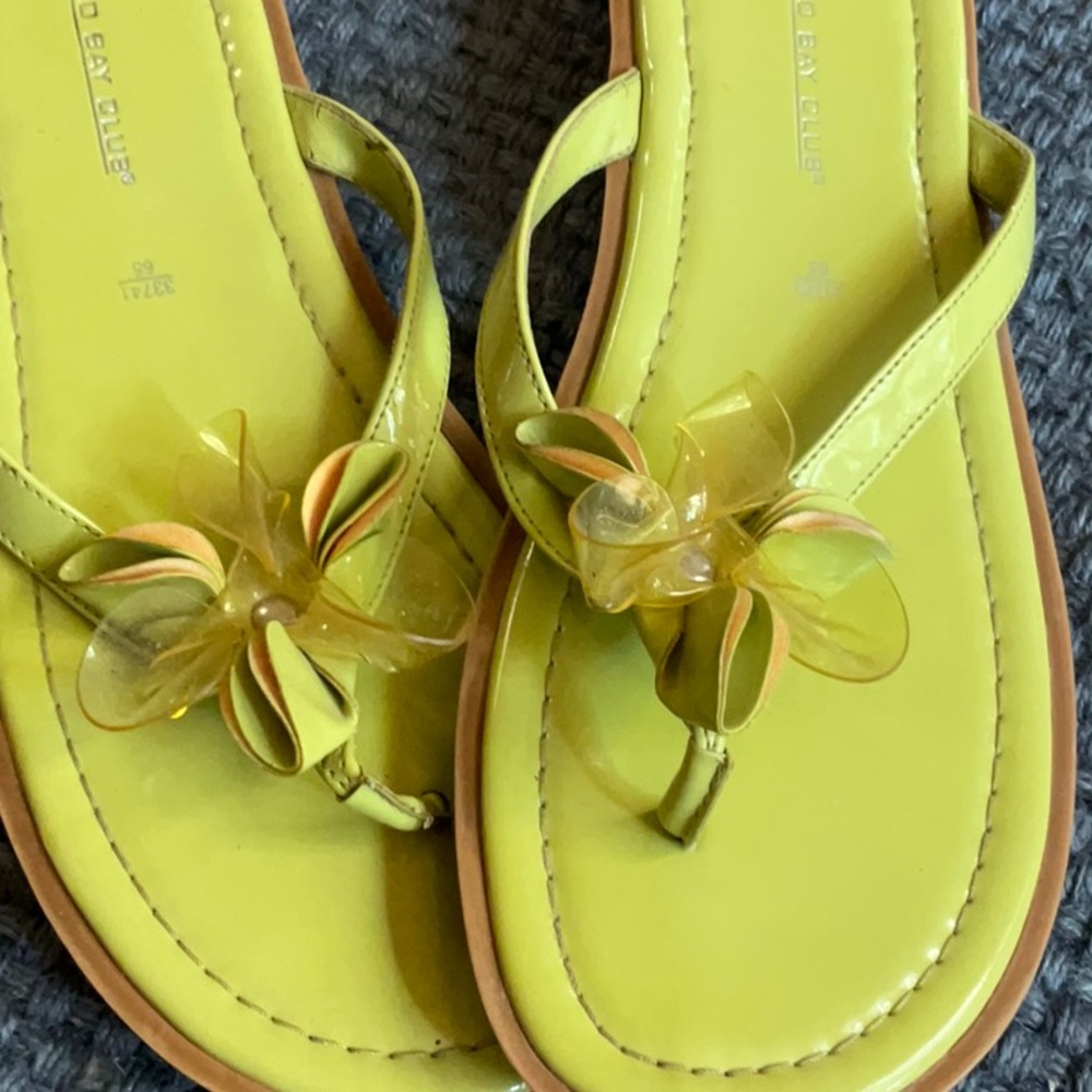Shoes - Picture 3 of 3